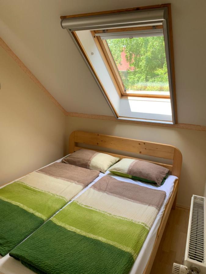 Fenyves Family Rooms And Bungalows Hajdúszoboszló Eksteriør billede